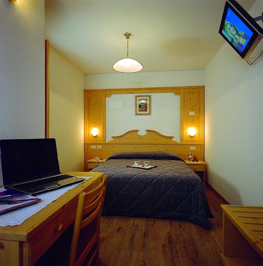 Hotel Al Plan Андало Номер фото